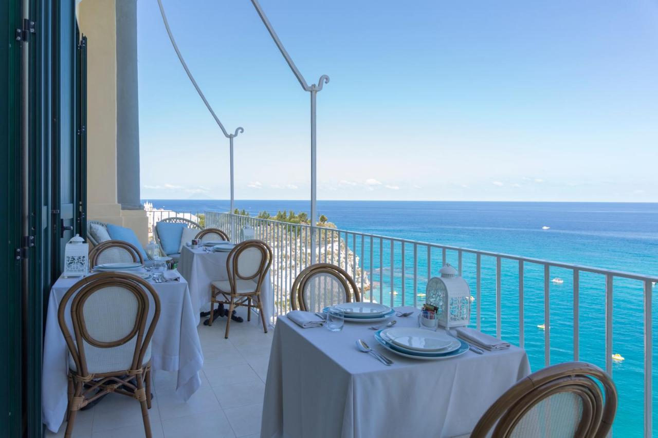 Hotel Palazzo Mottola Tropea Exterior foto